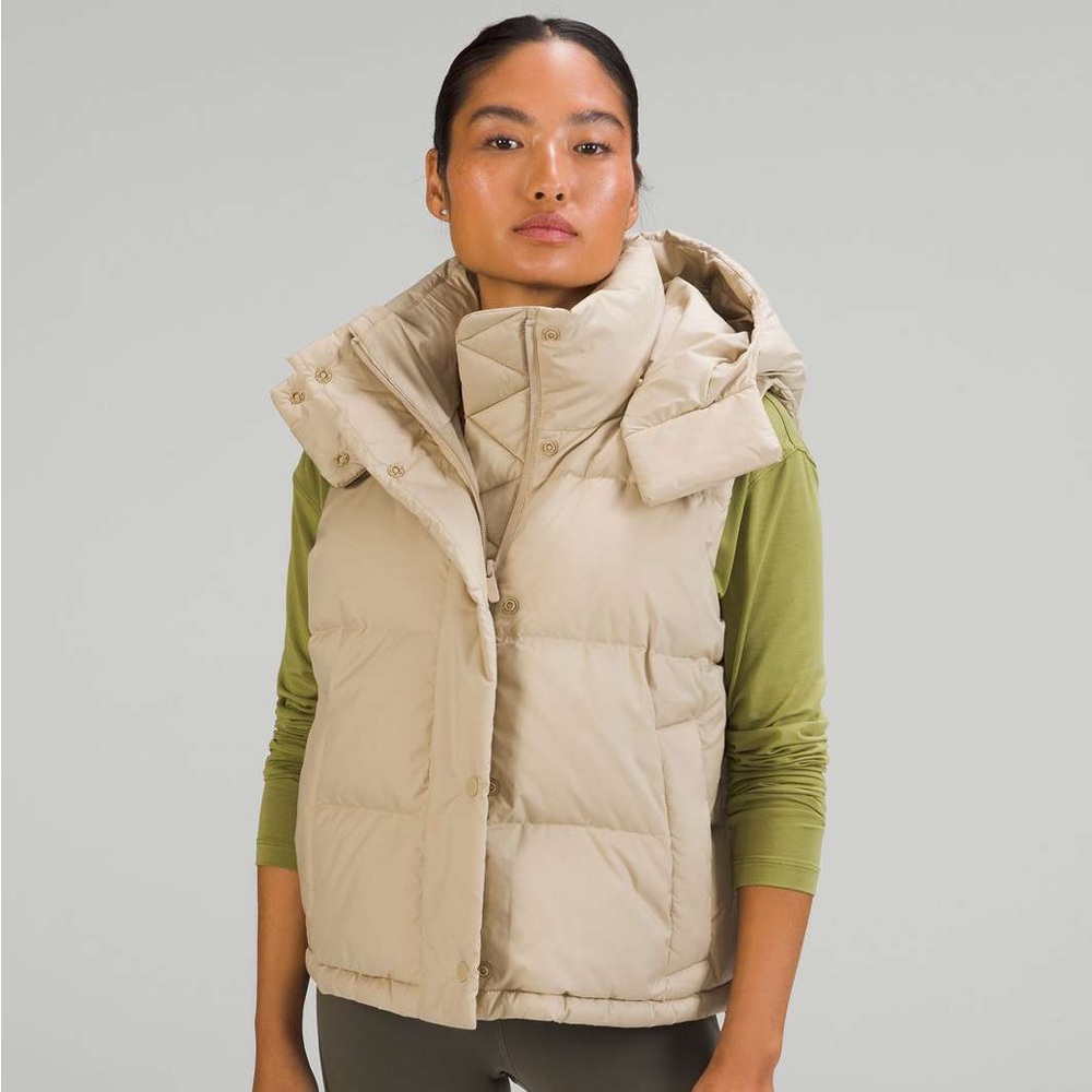 Lululemon Wunder Puff cropped vest, size 2, Trench